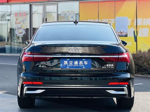 奥迪A6L 2023款 45 TFSI 臻选动感型