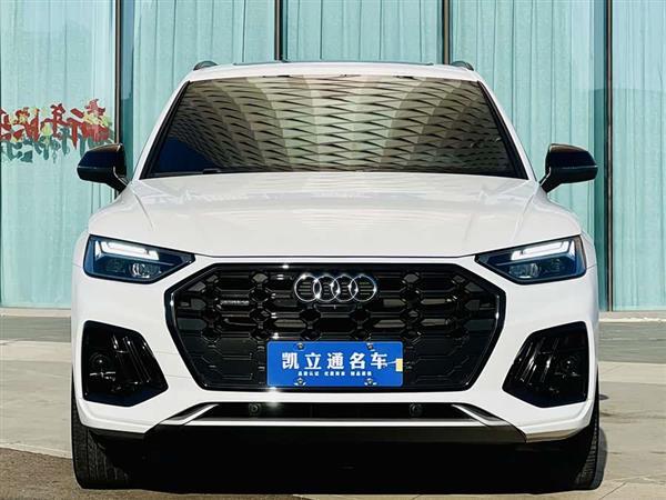 奥迪Q5L 2022款 45T 豪华动感型