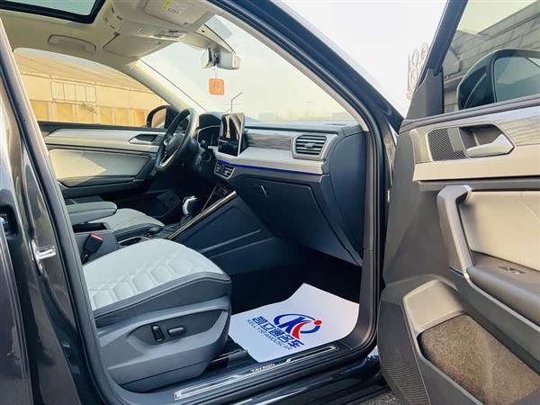 探岳 2023款 改款 380TSI 四驱R-Line高能版