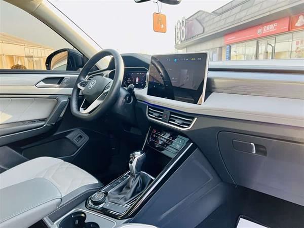 探岳 2023款 改款 380TSI 四驱R-Line高能版