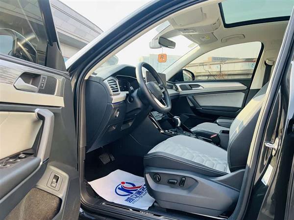 探岳 2023款 改款 380TSI 四驱R-Line高能版