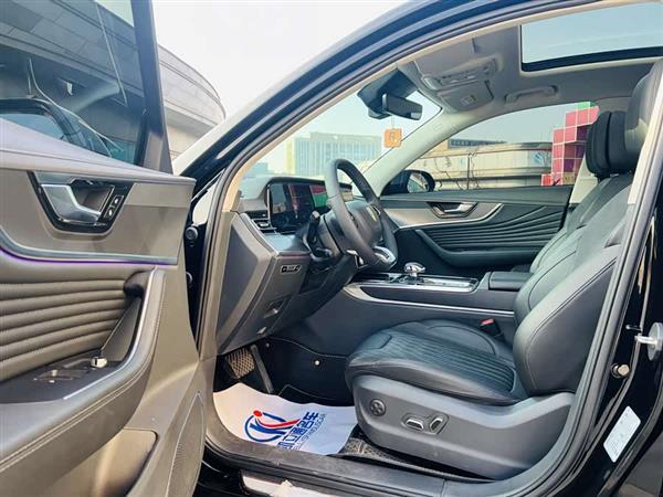 红旗HS5 2023款 2.0T 旗享Pro版