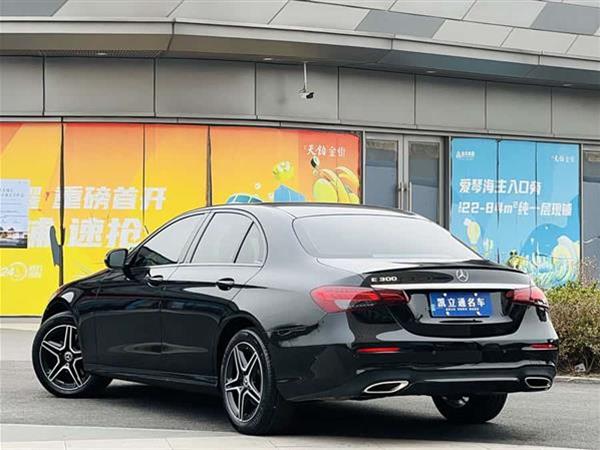 奔驰E级(进口) 2023款 E 300 时尚型运动版