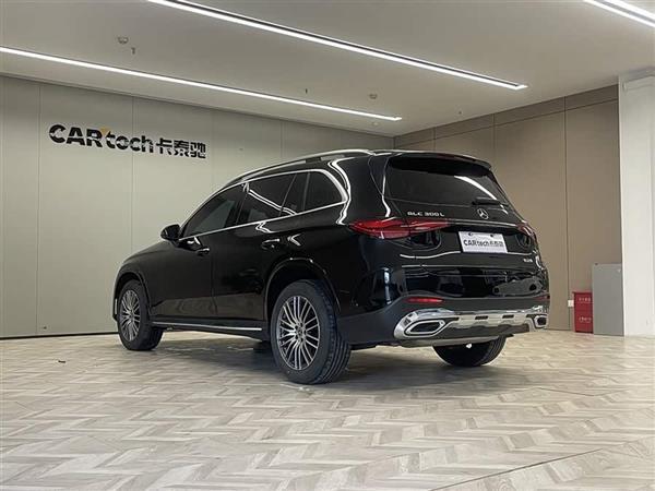奔驰GLC 2023款 改款 GLC 300 L 4MATIC 动感型 7座