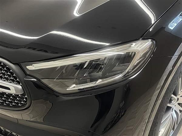 奔驰GLC 2023款 改款 GLC 300 L 4MATIC 动感型 7座