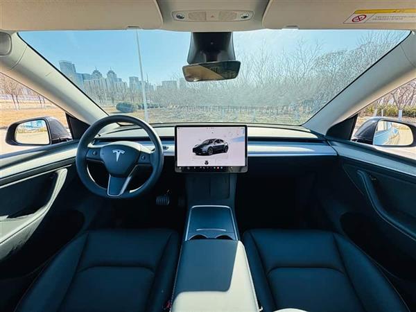 Model Y 2024款 后轮驱动版