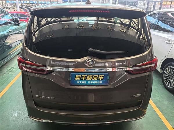 别克GL8 2022款 陆上公务舱 652T 豪华型