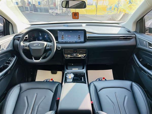 锐界 2021款 PLUS EcoBoost 245 两驱铂锐型 5座