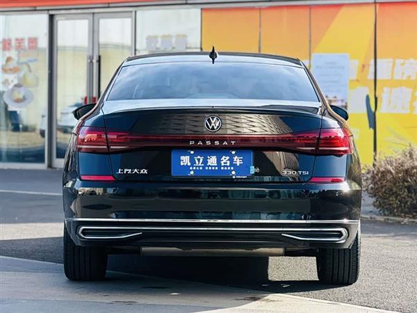 帕萨特 2023款 330TSI 星空精英版