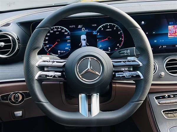 奔驰E级 2022款 改款 E 300 L 运动豪华型
