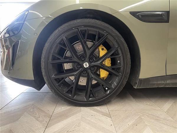 小米SU7 2024款 四驱超长续航高阶智驾Max版