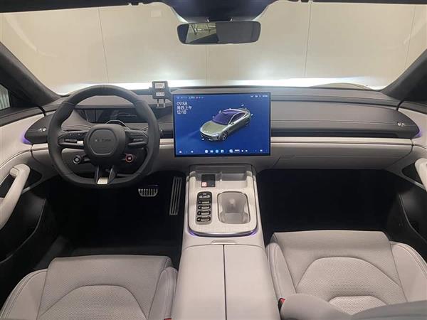 小米SU7 2024款 四驱超长续航高阶智驾Max版