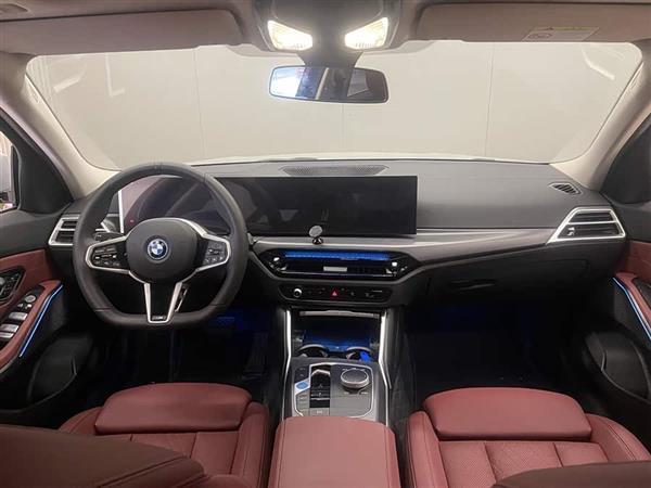宝马i3 2025款 eDrive 35 L