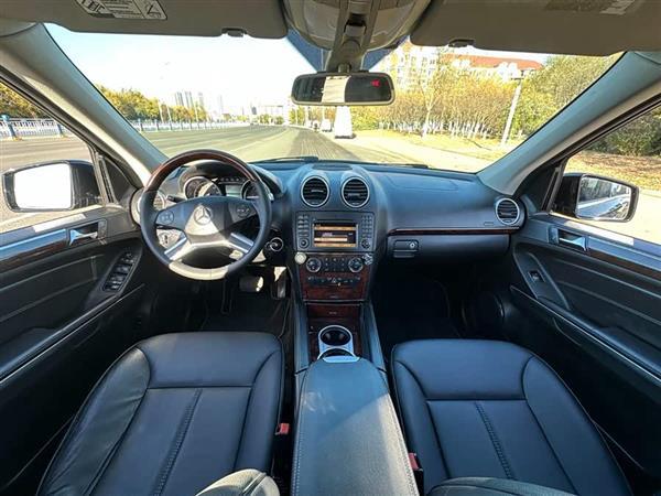 奔驰GL级 2010款 GL 350 柴油美规版