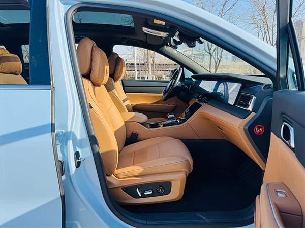 理想ONE 2021款 增程6座版