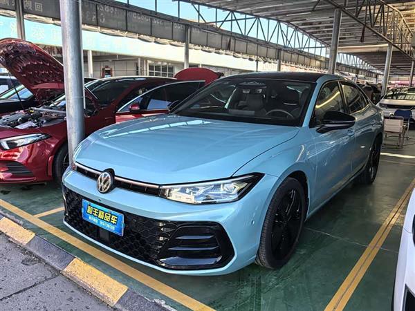 帕萨特 2025款 Pro 380TSI 星空龙尊版