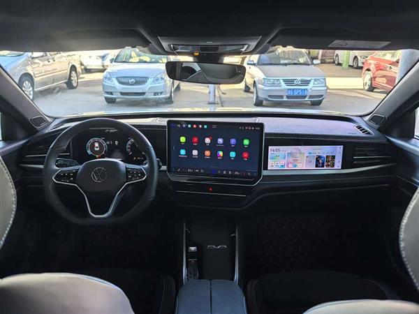 帕萨特 2025款 Pro 380TSI 星空龙尊版