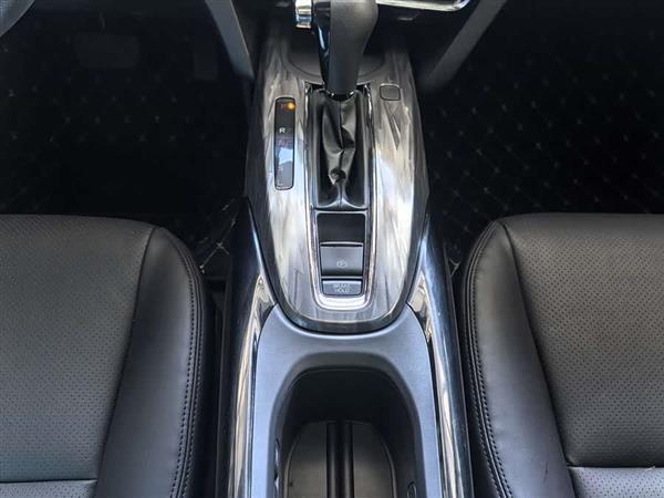 本田XR-V 2021款 220TURBO CVT舒适版