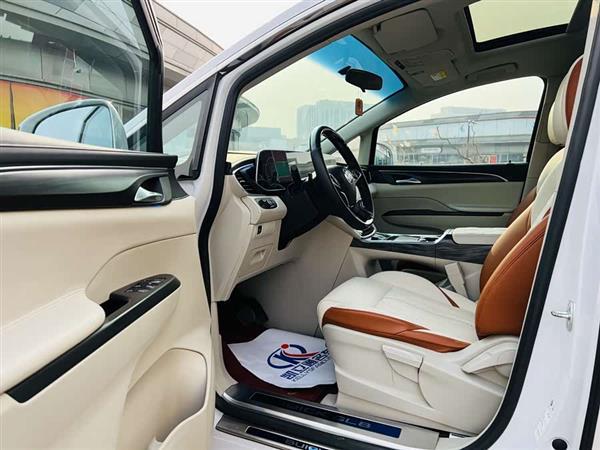 别克GL8 2022款 ES陆尊 653T 舒适型