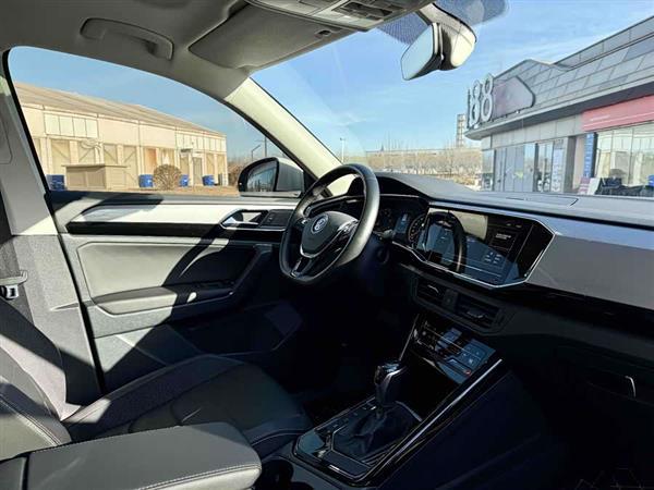 探岳 2020款 330TSI 两驱豪华智联版