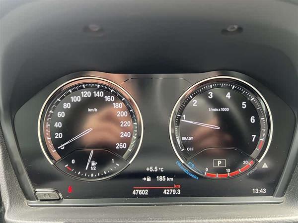 宝马1系 2021款 120i M运动曜夜版