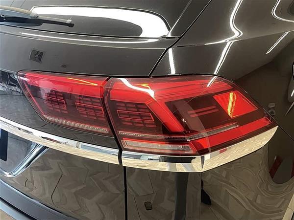 途昂 2020款 途昂X 改款 330TSI 两驱尊崇豪华版