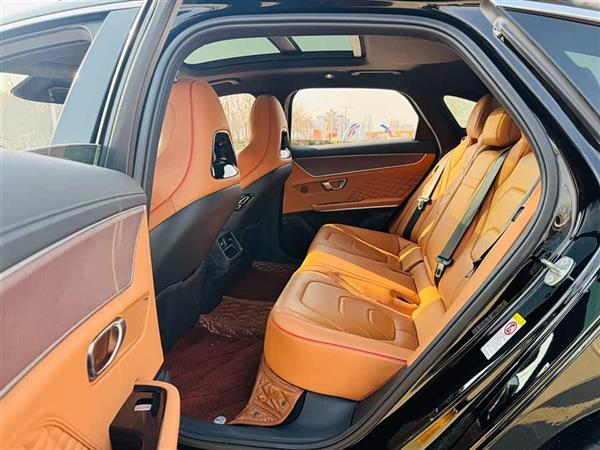 汉 2022款 DM-i 121KM 尊享型