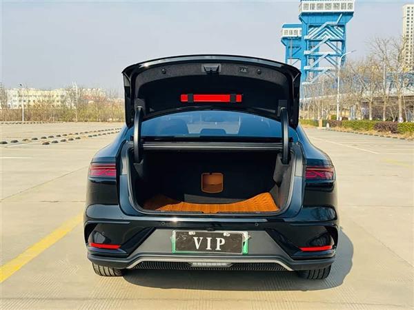 汉 2022款 DM-i 121KM 尊享型