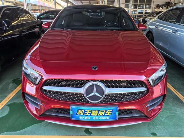 奔驰A级 2019款 A 200 L 运动轿车先行特别版
