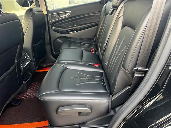 锐界 2021款 改款 PLUS EcoBoost 245 两驱豪锐型 7座