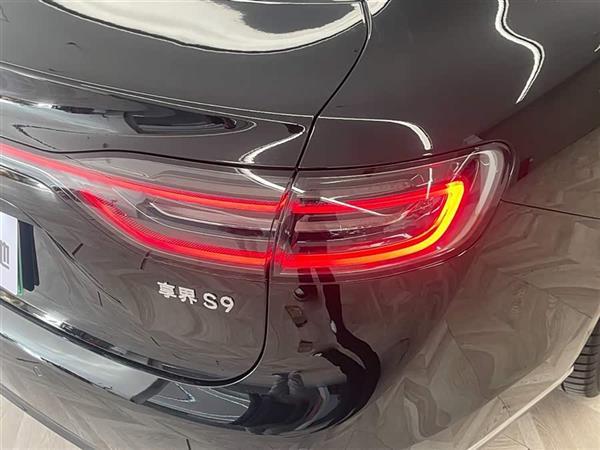 享界S9 2025款 增程 Ultra
