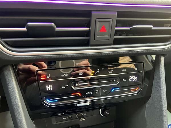 途观L 2023款 改款 330TSI 自动两驱R-Line越享版