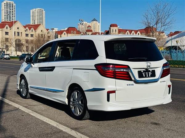 艾力绅 2016款 2.4L 风尚版