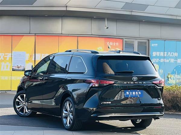 赛那SIENNA 2023款 2.5L混动 尊贵版