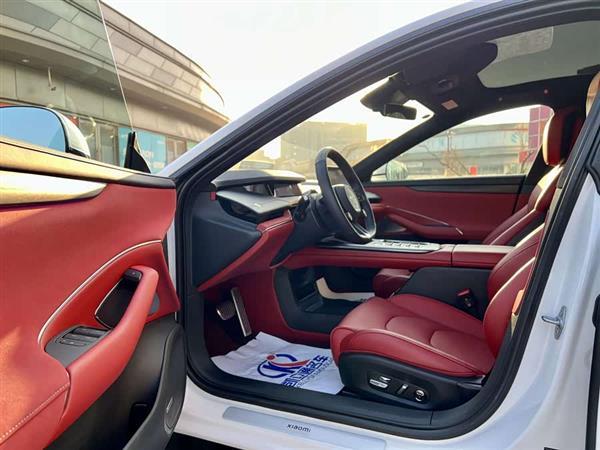 小米SU7 2024款 四驱超长续航高阶智驾Max版