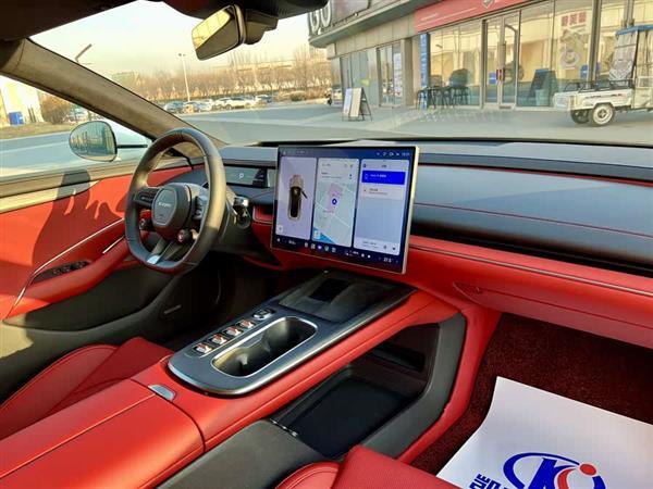 小米SU7 2024款 四驱超长续航高阶智驾Max版