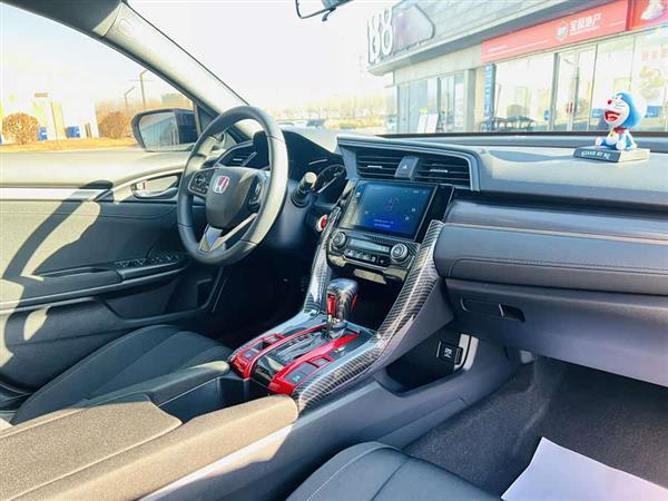 思域 2021款 HATCHBACK 220TURBO CVT潮酷控