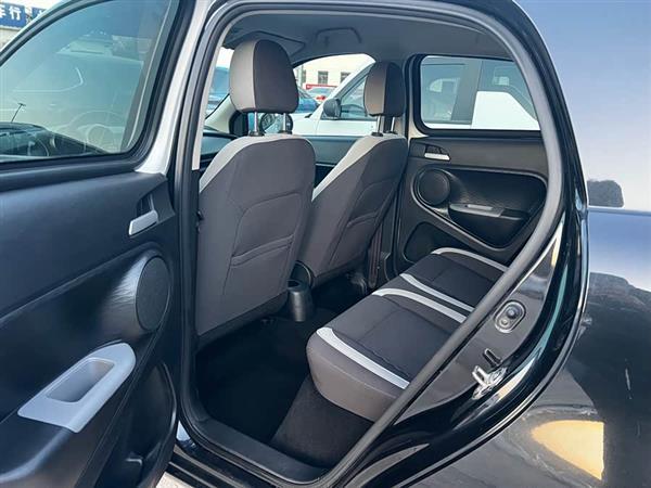 欧拉黑猫 2021款 301km 基础型