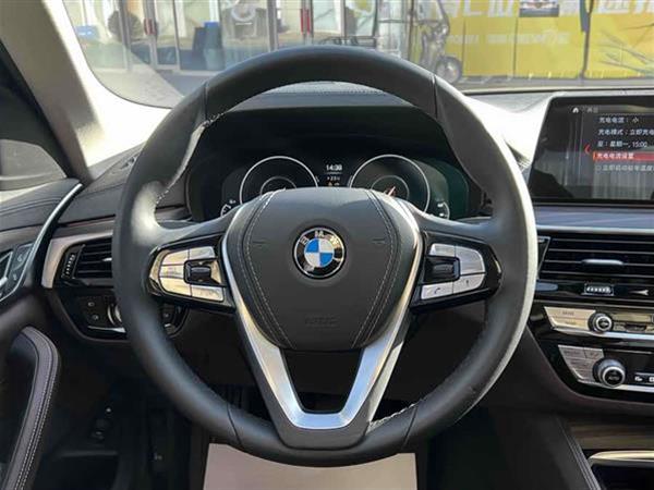 宝马5系新能源 2019款 530Le 豪华套装