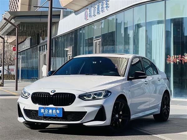 宝马1系 2021款 125i M运动曜夜版