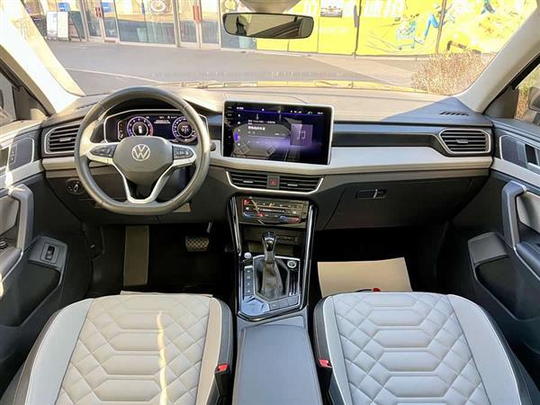 探岳 2023款 330TSI 两驱豪华Plus进阶版