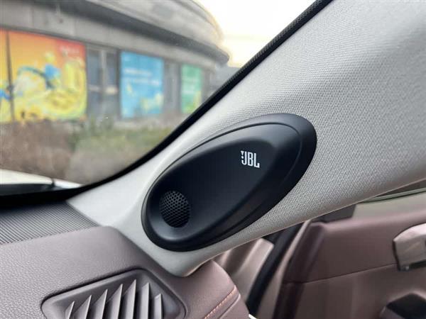 汉兰达 2022款 双擎 2.5L 四驱至尊版 7座