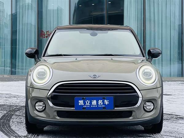 MINI 2018款 1.5T COOPER 经典派 五门版