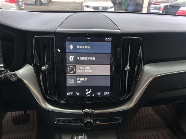 沃尔沃XC60 2019款 T5 四驱智逸版 国VI