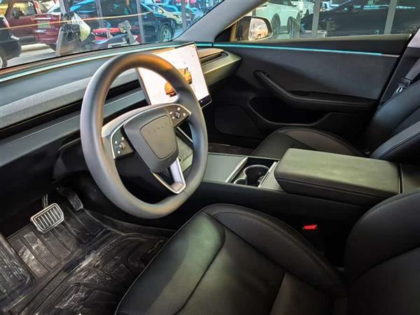 Model 3 2023款 后轮驱动版