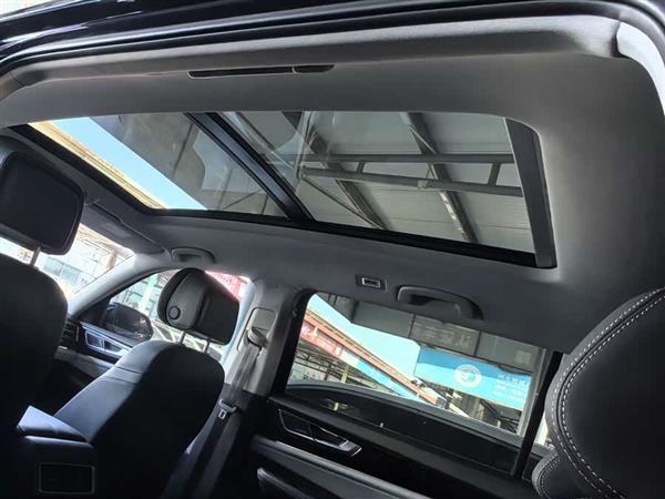 途昂 2022款 380TSI 四驱尊崇旗舰版