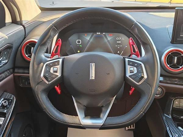 魏牌 VV5 2017款 2.0T 旗舰型