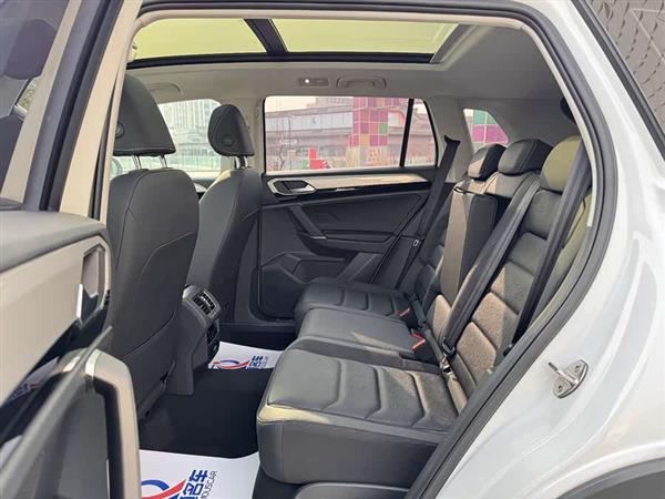 探岳 2022款 280TSI 两驱豪华智联版