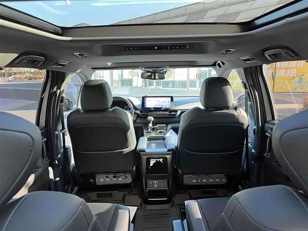赛那SIENNA 2021款 2.5L混动 至尊版