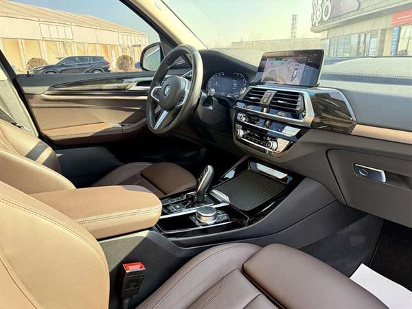 宝马X3 2021款 xDrive28i M运动套装